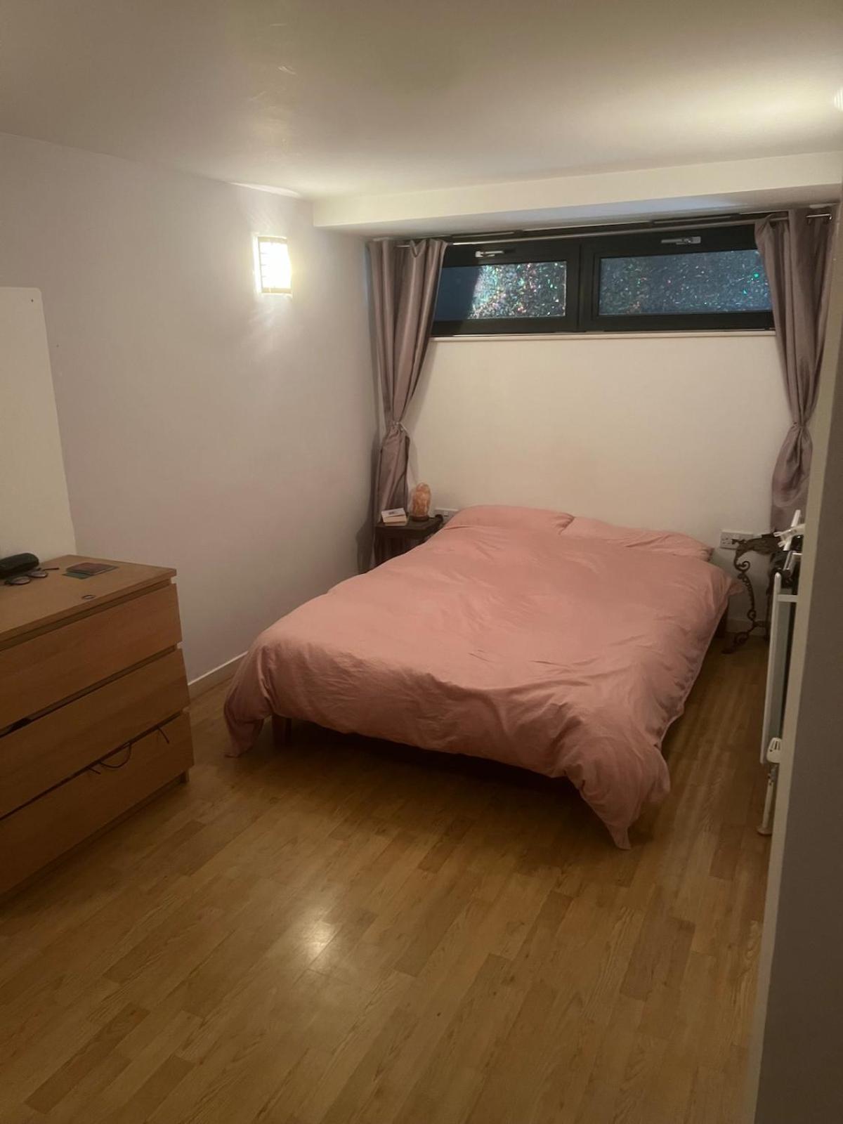 Bright And Spacious Loft Style * London